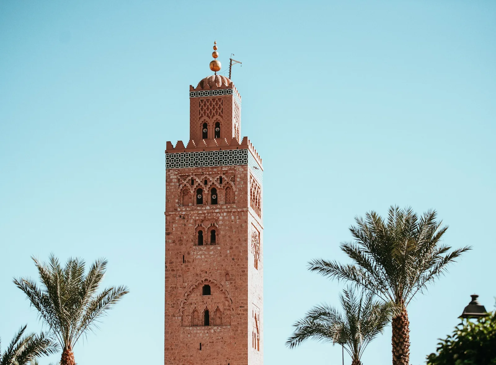 7-Day Morocco Desert & Imperial Cities Tour from Fes